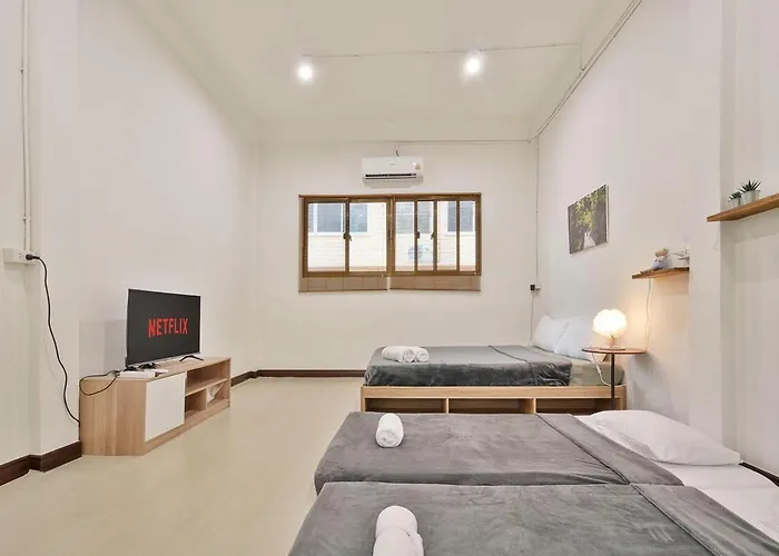 Siam 2br Yumi House Near Iconsiam Bangkok