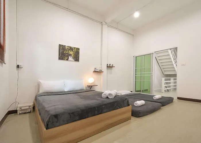 Siam 2br Yumi House Near Iconsiam Dom wakacyjny Bangkok